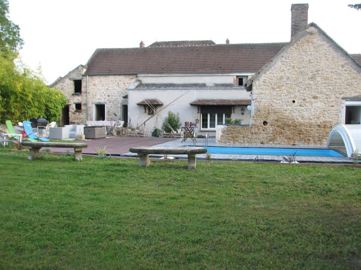 Gite Hary Villeblevin Exterior photo
